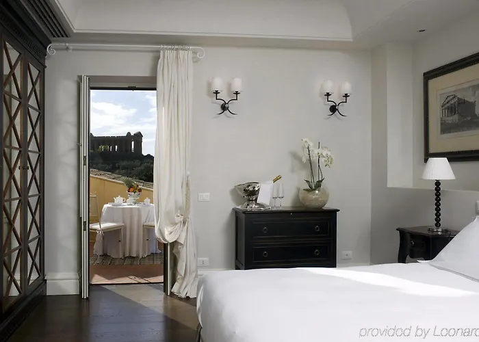 Athena أغريجنتو