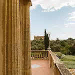 Hotel Athena 5*