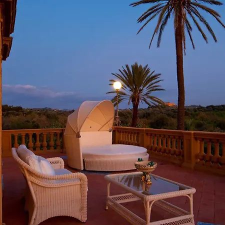 Athena Hotel