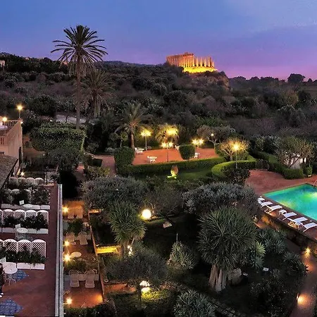 Hotel Athena 5*